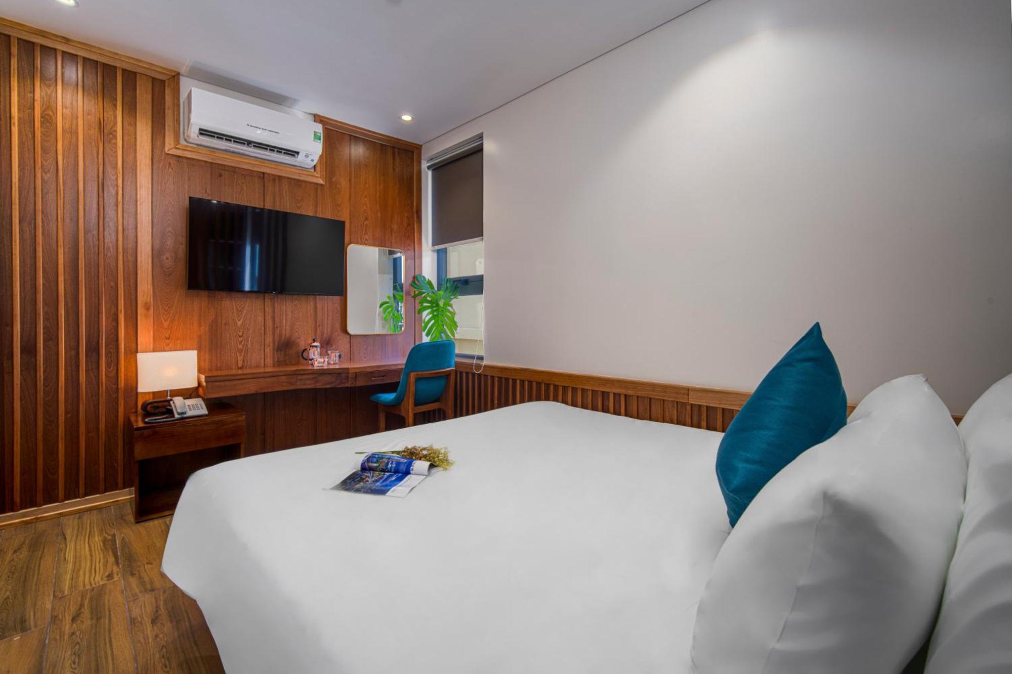 Sea Wind Hotel By Thg Da Nang Bagian luar foto