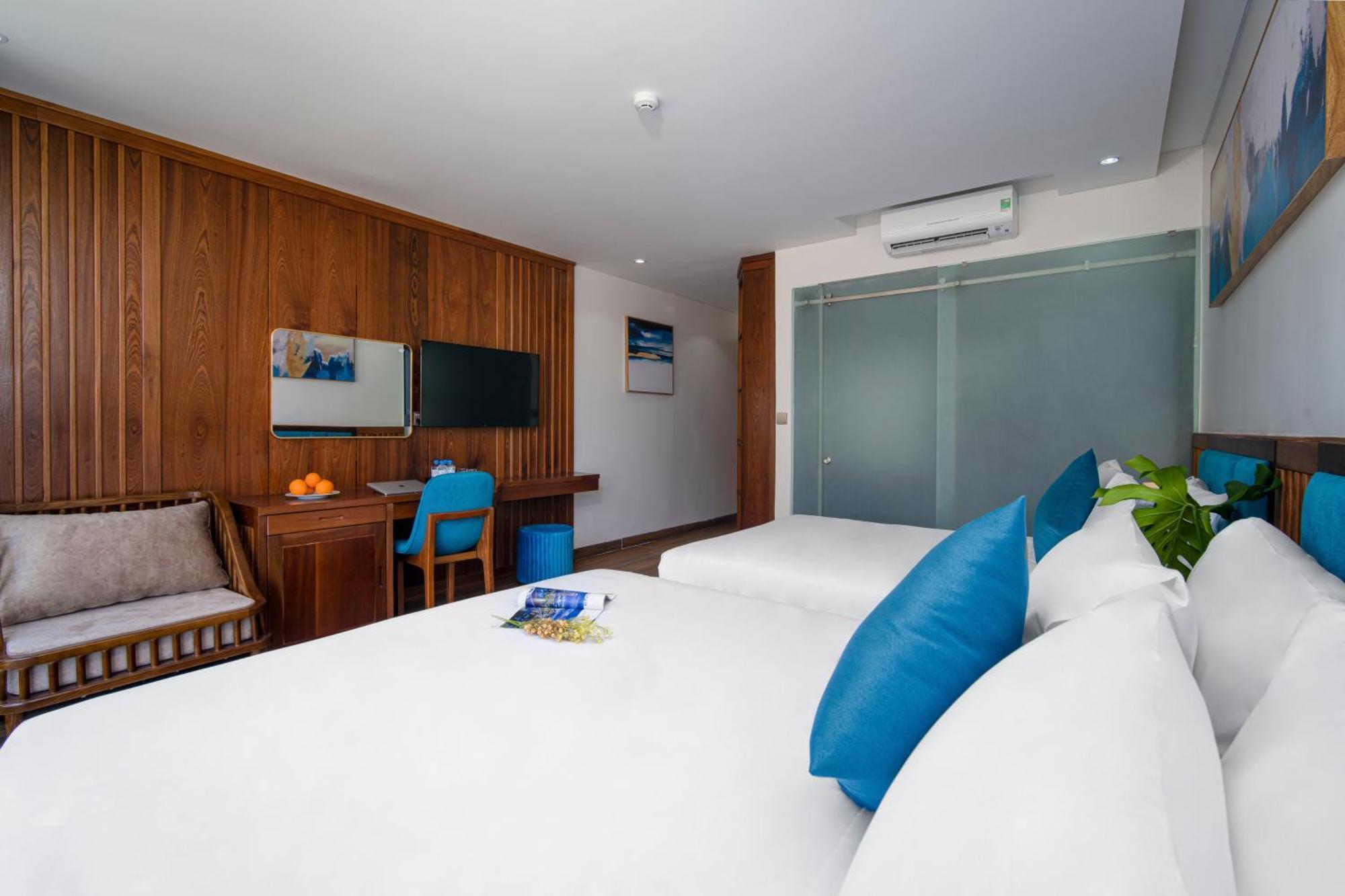 Sea Wind Hotel By Thg Da Nang Bagian luar foto