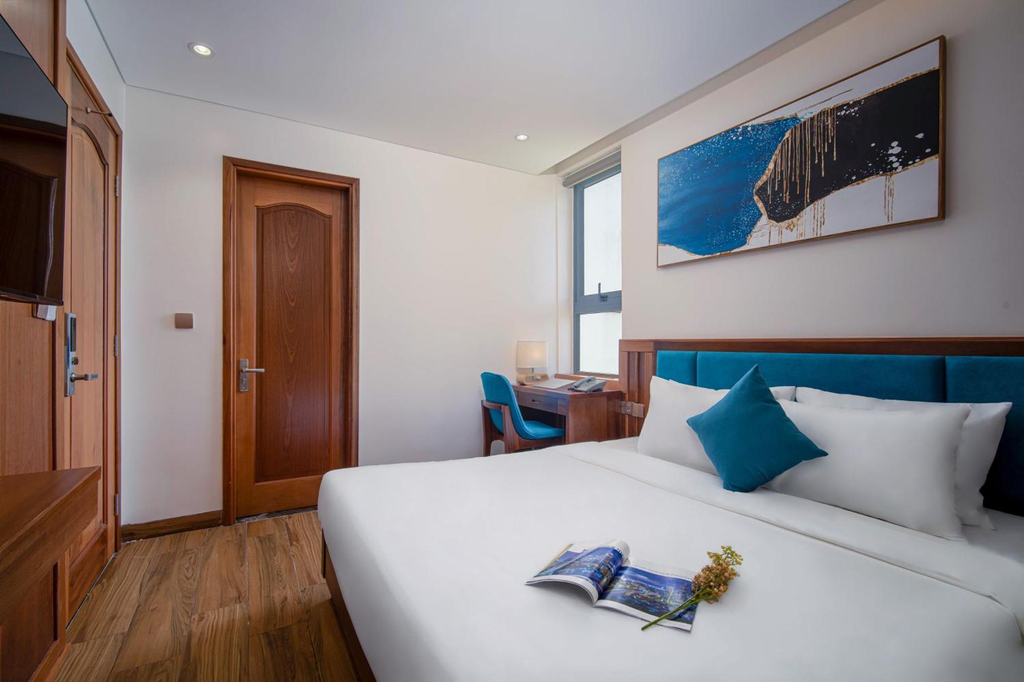 Sea Wind Hotel By Thg Da Nang Bagian luar foto